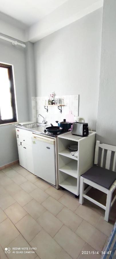 Irene Studios Kavos Bagian luar foto